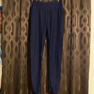 Dark blue leggings